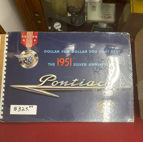 1951 PONTIAC DEALERS ALBUM