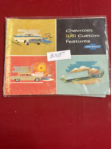 1961 CHEVROLET CUSTOM FEATURES BOOK