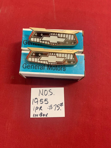 1955 CHEVROLET NOS EMBLEMS