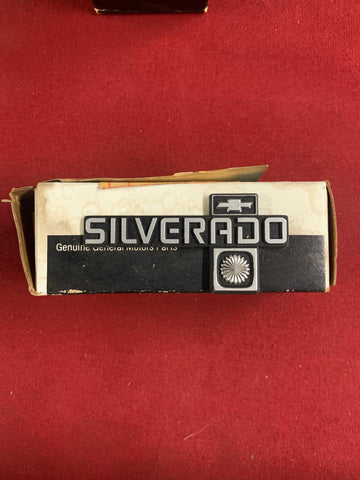 CHEVROLET NOS SILVERADO EMBLEM