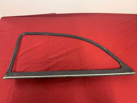 1949-52 CHEVROLET RH REAR FOUR DOOR STYLELINE DELUXE WINDOW MOLDING